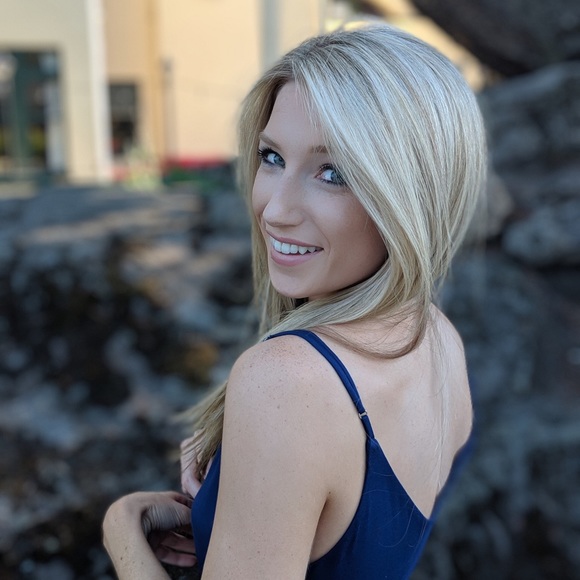 Meet your Posher, Jen - Picture 1 of 1